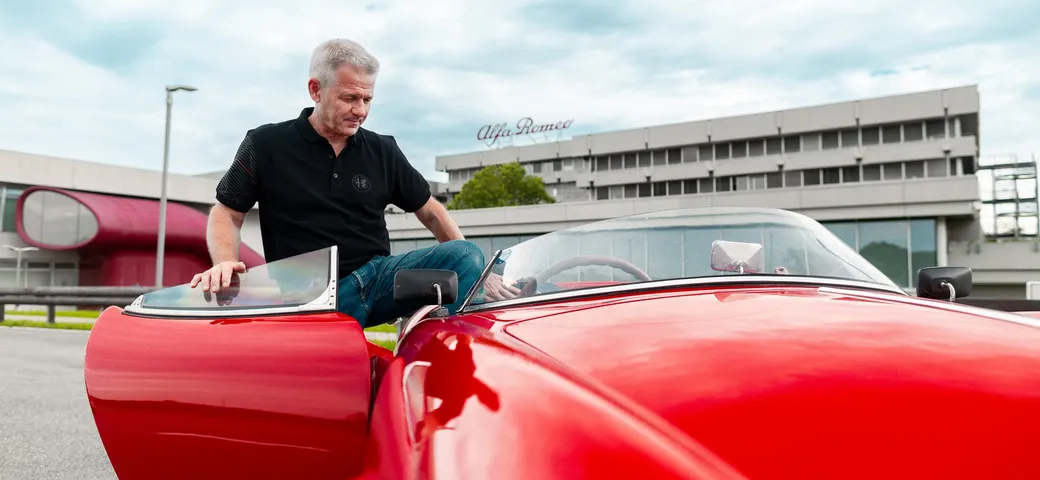 Alfa Romeo alla 1000 Miglia 2024 col campione DTM Nicola Larini