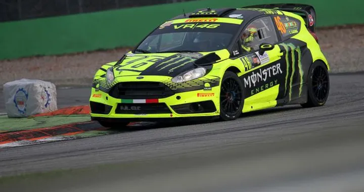 Rally di Monza 2016, è Rossi lo “show”. Che male c’è?