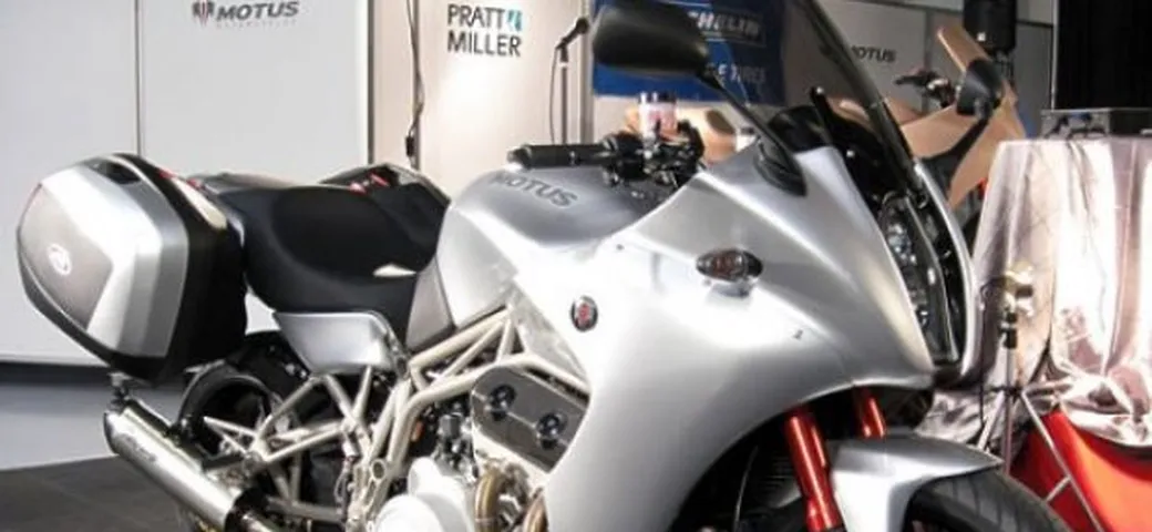 Motus MTS-01: presentata la touring V4 americana