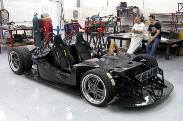 Bizzarrini P538: nuda e felice, lo sviluppo procede