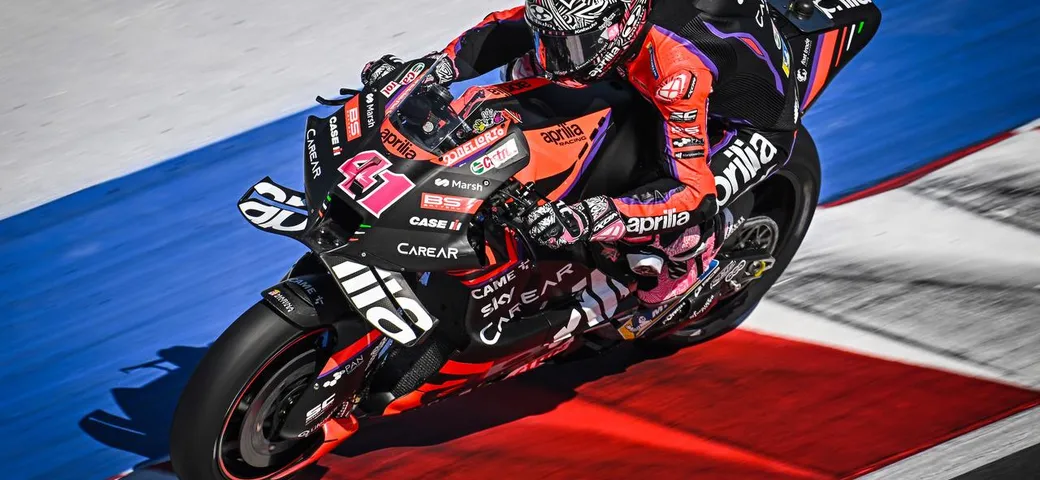 Aprilia Racing effettua alcune prove tecniche a Misano [FOTO]