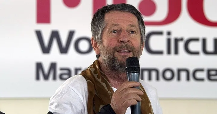 Graziano Rossi su Vale: "spero possa fare altri due anni"
