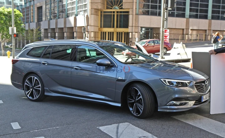 Opel Insignia: ecco la Grand Sport Tourer