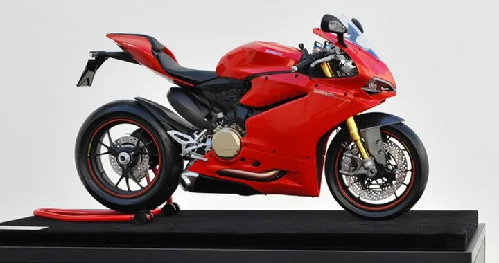 Modellino Ducati 1299 Panigale S by Pocher
