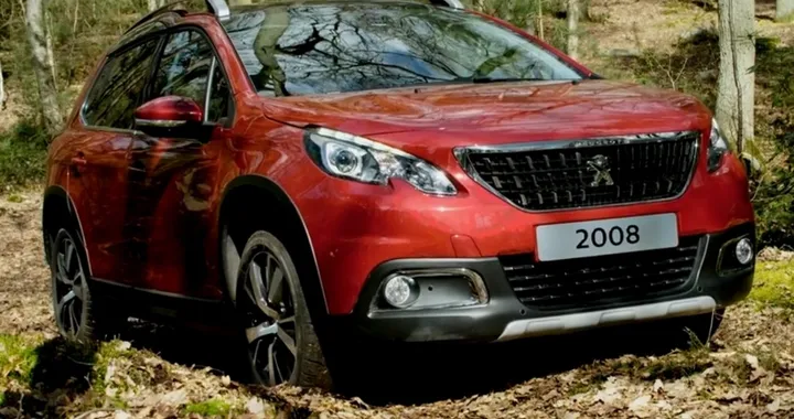 Peugeot 2008 con Stephane Peterhansel