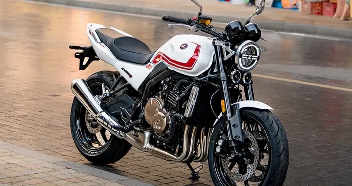 ZXMoto 500F: 74 CV e design naked per sfidare le rivali giapponesi