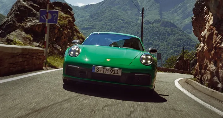 Porsche 911 Carrera T: motore, prestazioni, novità