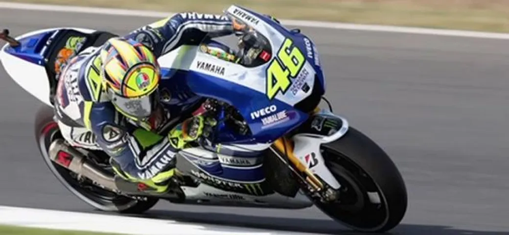 “The road to legend”: il calendario Metzeler 2014 dedicato al Road Racing [video]