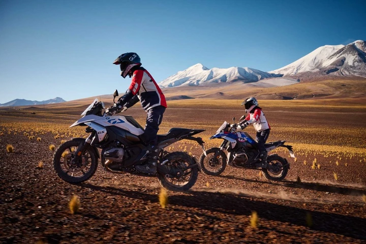 BMW, Honda e KTM dominano in Germania, Vespa regina degli scooter