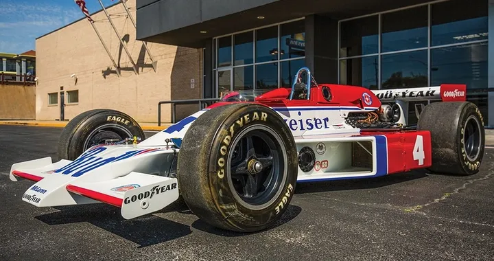 All'asta l'ultima McLaren che corse la 500 miglia di Indianapolis