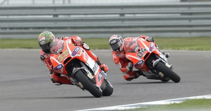 MotoGP, Dovizioso: "E' andata così così"; Hayden: "Giornata positiva"