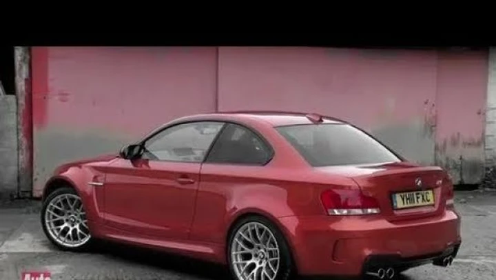 Video: Autoexpress prova la BMW Serie 1 M Coupè