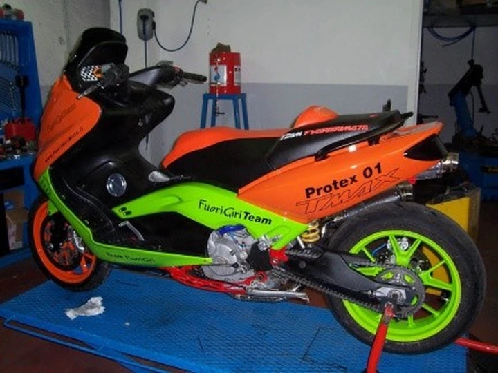T-Max Protex 01, un missile da 290 Km/h