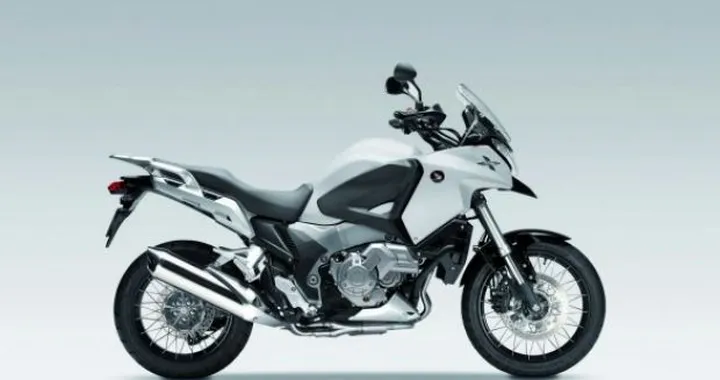 Honda Crosstourer 1200: dati ufficiali e scheda tecnica