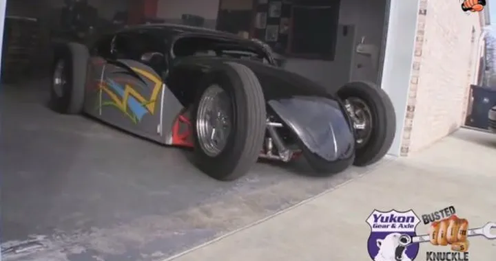 Maggiolino VW con motore Suzuki GSX-R 1000 [Video]
