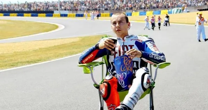 Marco Melandri: "nel 2004 la Michelin più che lo zampino ci mise un braccio. Gli extraterrestri non esistono"