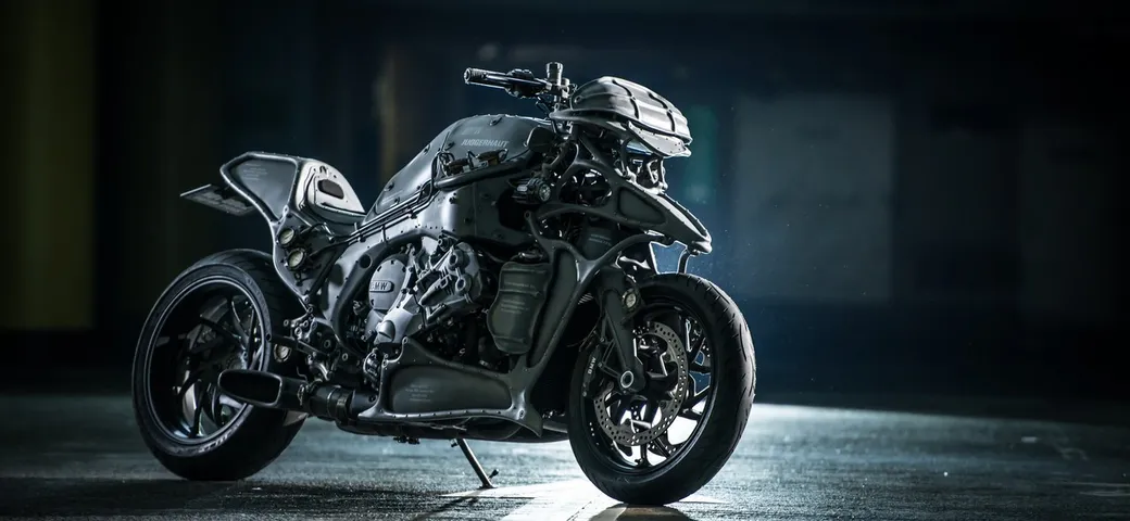 Special d’autore: BMW K 1600 GTL Juggernaut by Hot-Dock Custom Cycles