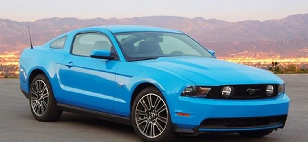 Nuova Ford Mustang GT: le prime impressioni di guida di Autoblog.com