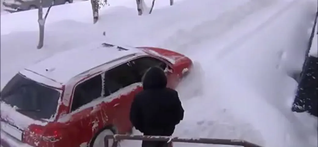 Audi A4 quattro spazzaneve