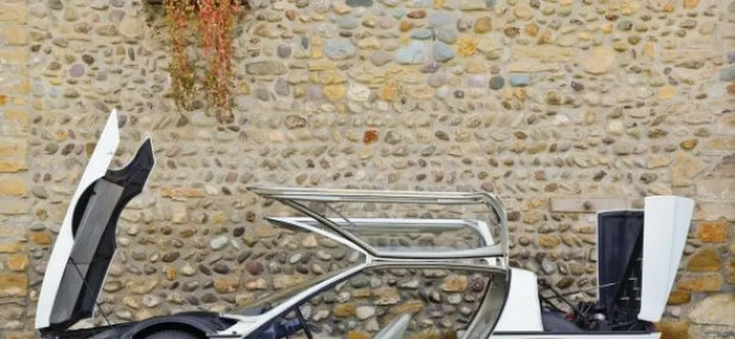Bertone: 6 prototipi venduti all'asta RM Auctions di Villa d'Este