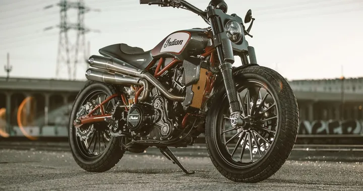 Indian FTR1200 Custom: nel 2019 la versione di serie