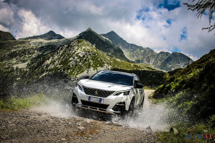 Peugeot 3008: inarrestabile con l'Advanced Grip Control [Video]