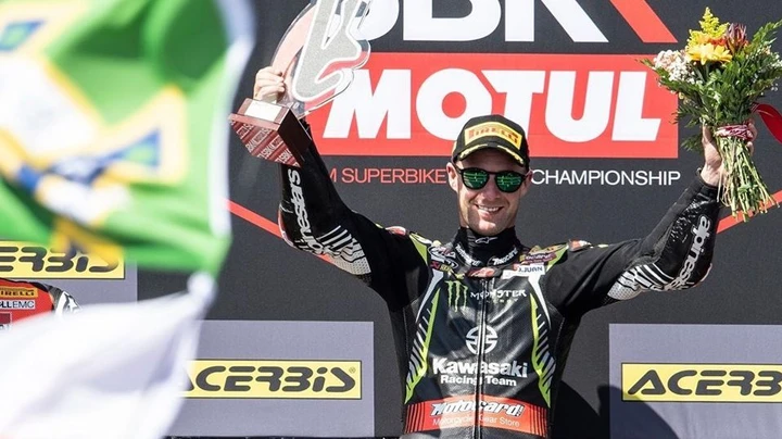 WSBK Portimao: Rea vince la Superpole Race, ma lo show è di Bautista