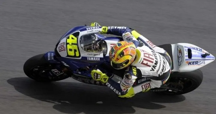 Strepitoso Rossi, risale Hayden