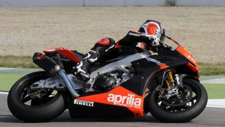 WSBK: Biaggi e Nakano in difficoltà nei test di Imola