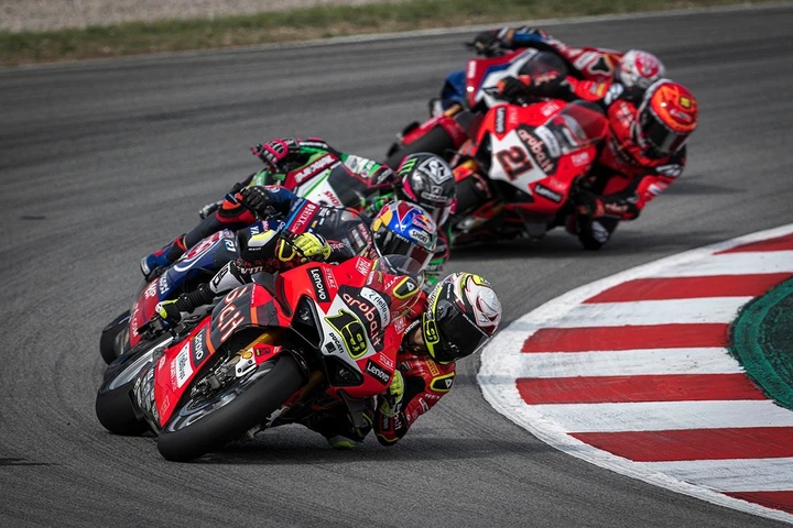 SBK Portimao 2022: orari TV dal Portogallo