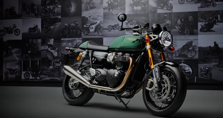 Triumph Thruxton Final Edition: l’iconica café racer saluta il mercato con una versione speciale
