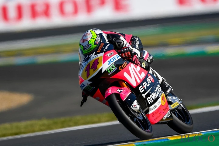 Moto3, McPhee saetta. Ma Arbolino è lì
