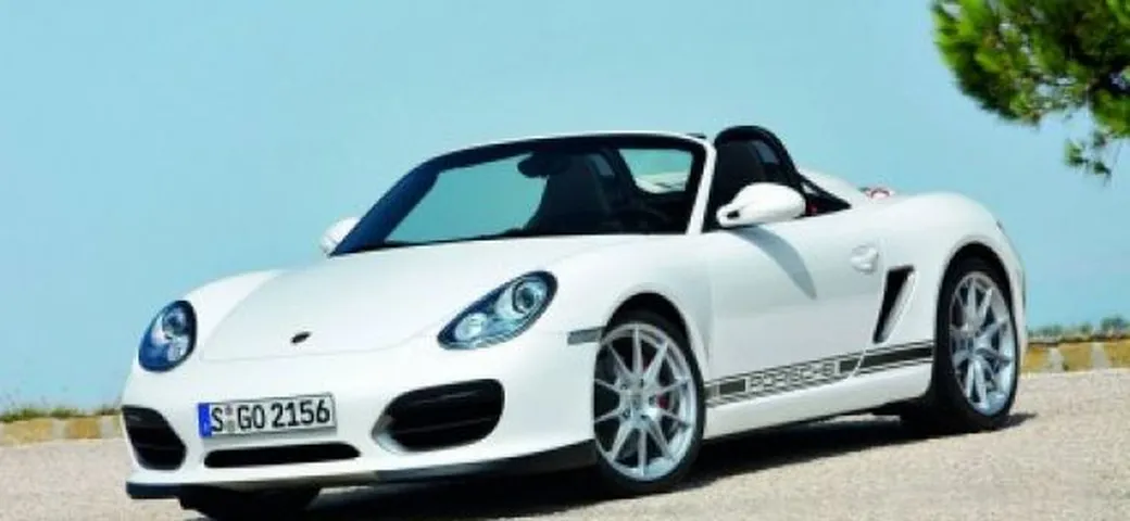 Porsche Boxster Spyder: la nuova Speedster da 320 CV e 1275 kg