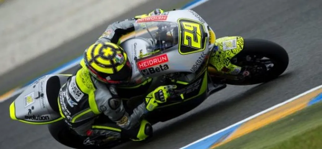 Moto2, Montmelò: Iannone vince il GP di Catalunya davanti a Luthi e Marquez