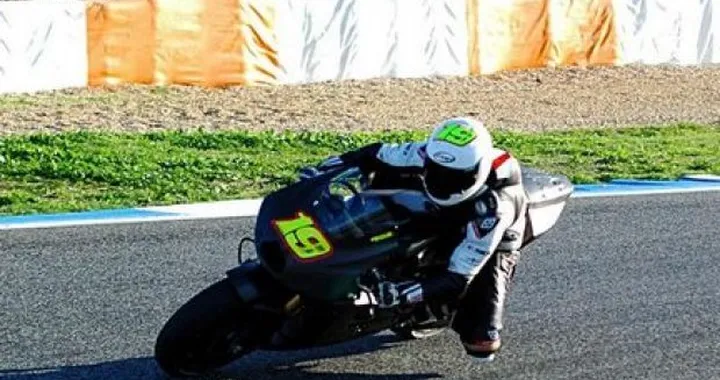 Estoril: Bautista già competitivo sulla Suzuki GSV-R