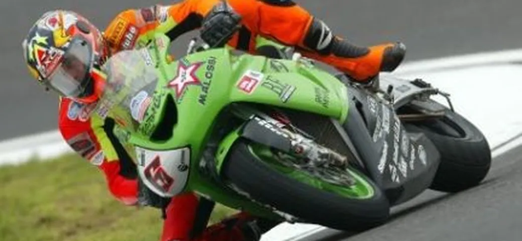 Mauro Sanchini tester per il team PSG-1 Kawasaki