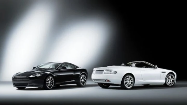 Aston Martin DB9 Special Edition: Morning Frost, Carbon Black e Quantum Silver