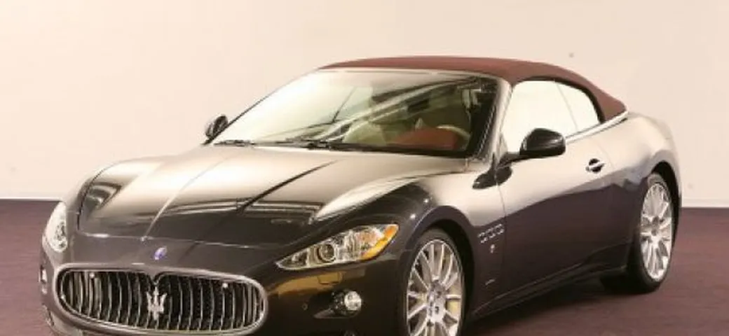 Maserati GranCabrio: le prime immagini a capote chiusa