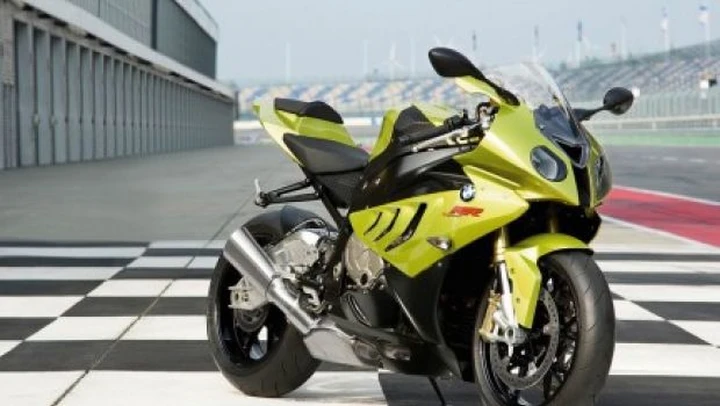Anteprima della nuova BMW S 1000 RR stradale