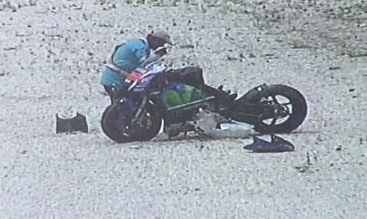 MotoGP Test Sepang 2015, Day 4: Lorenzo e Dovizioso a terra con le Michelin [Update e Foto]