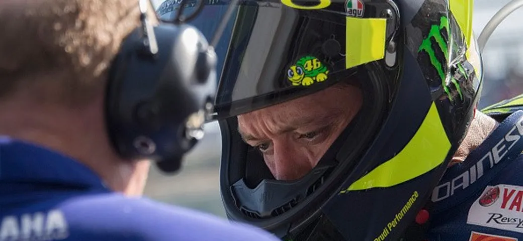MotoGP, Yamaha debacle: colpa dei piloti? No, è crisi “tecnica”. Ecco perché