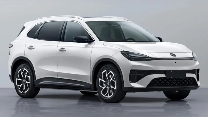 MG4X, sempre più vicino il nuovo SUV con batterie allo stato semi solido