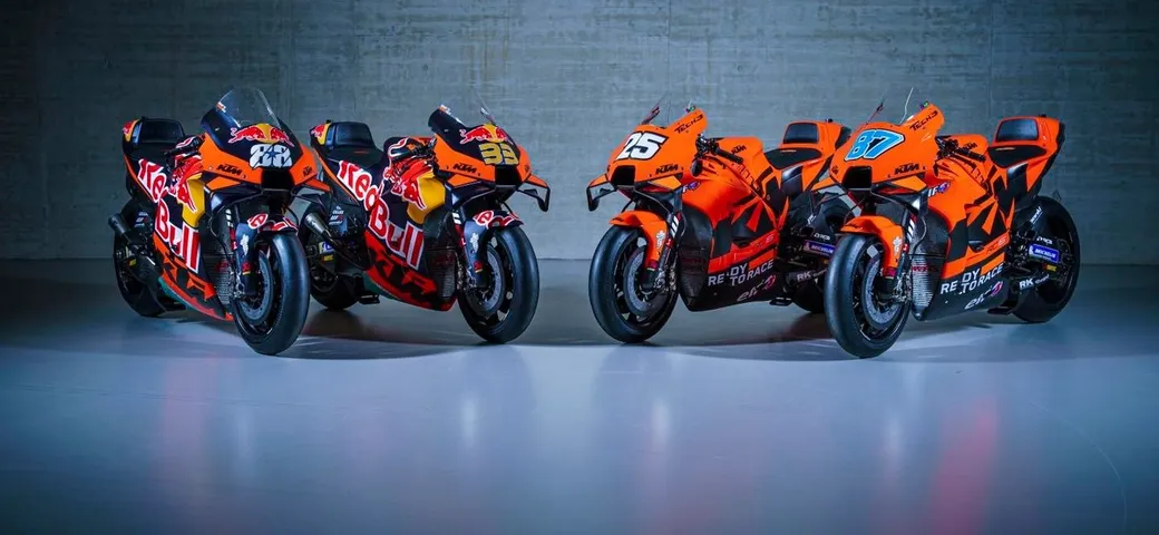 MotoGP, KTM svela la RC16 2022 e i team Factory e Tech3