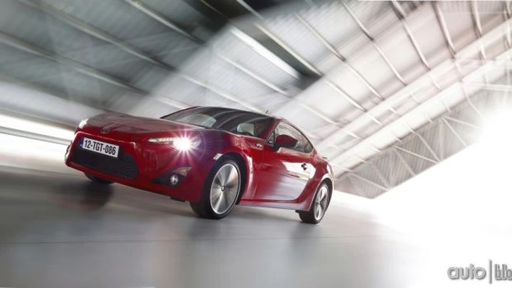 Toyota GT 86: la versione ad alte prestazioni sarà ibrida? A marzo la cabrio