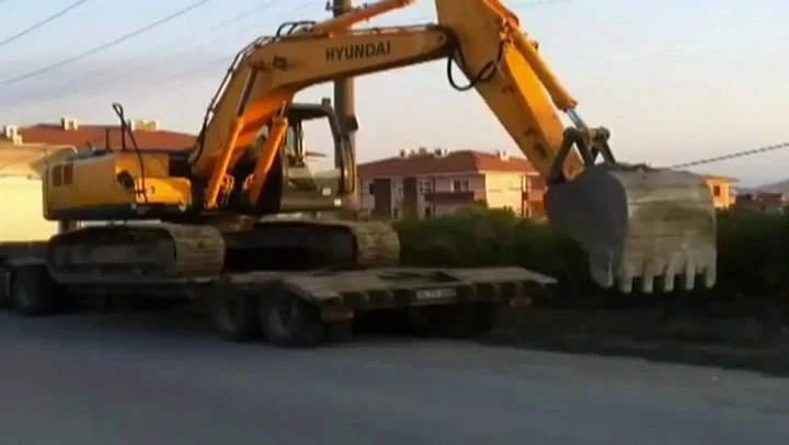 Ruspa spinge autoarticolato
