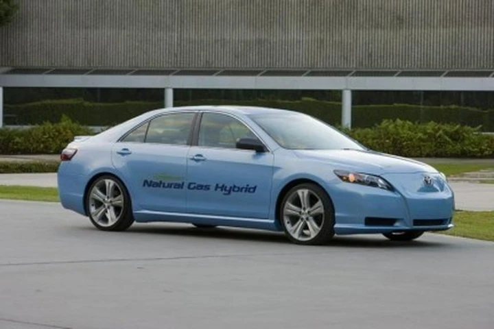 Los Angeles 2008: Toyota CNG Camry Hybrid Concept