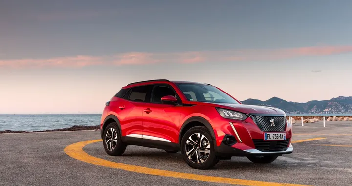 Peugeot 2008: tutte le caratteristiche della nuova gamma