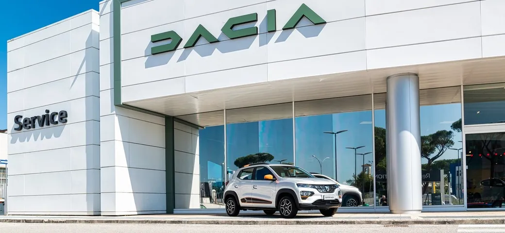 Dacia rinnova l'immagine della sua rete di vendita