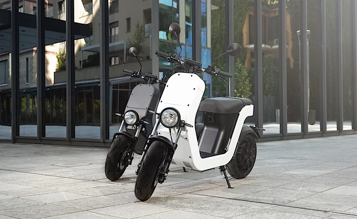 Scooter elettrico senza patente: è possibile?