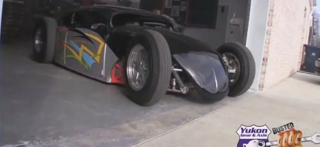 Maggiolino VW con motore Suzuki GSX-R 1000 [Video]